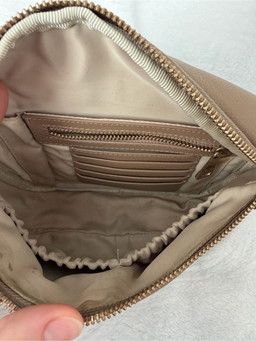 Mina Baie Leather Fanny Convertible Bag - Picture 6 of 9